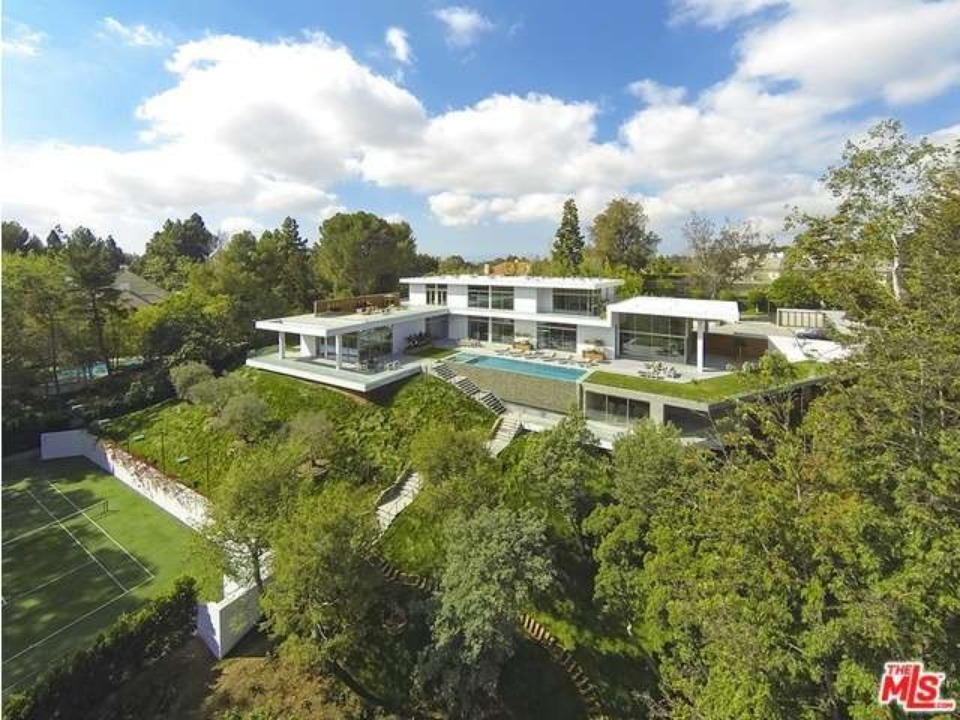 Jay Z and Beyonce Rent 'Ray Donovan' House Lisa Johnson Mandell's At