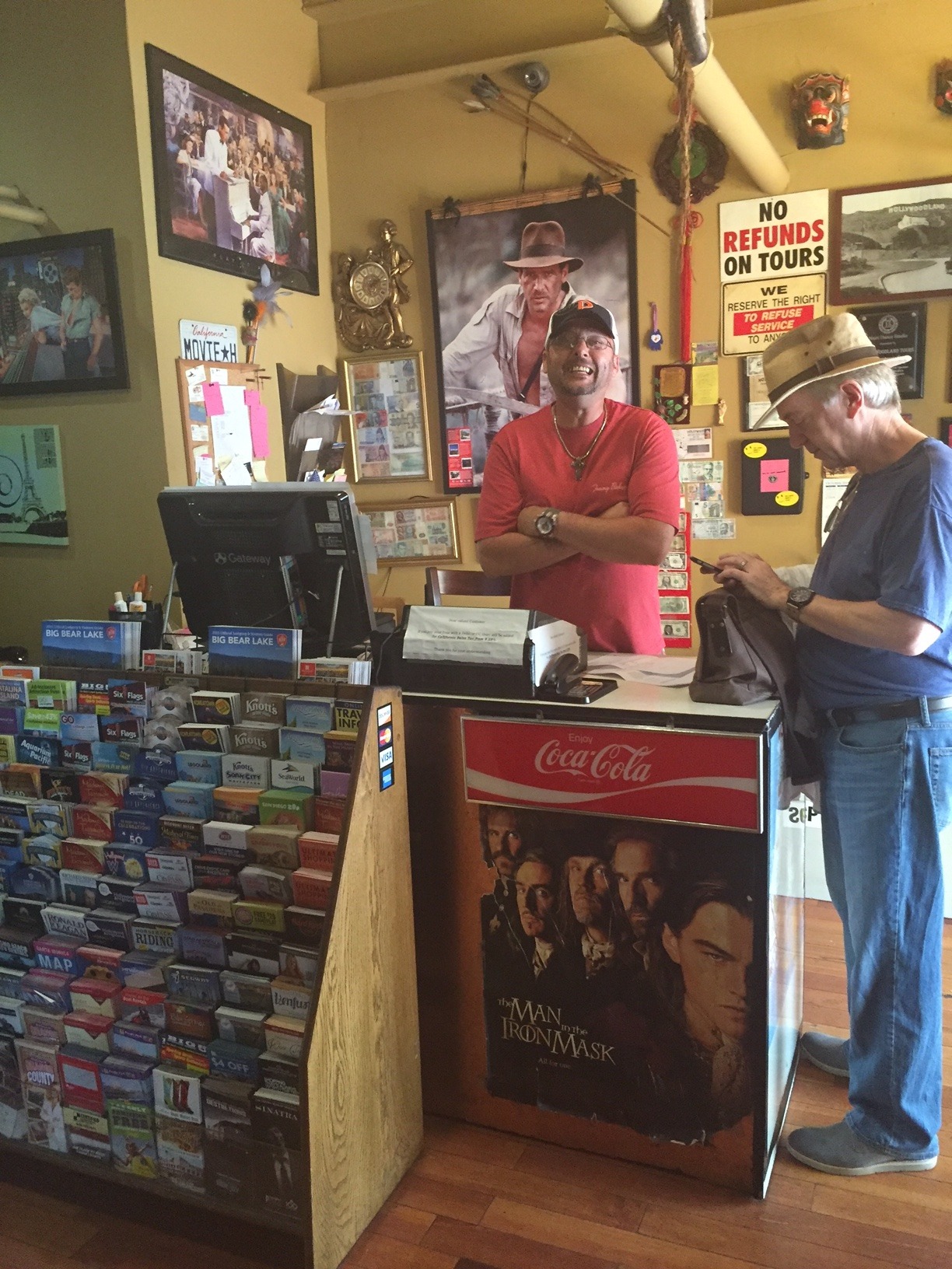 The Truth About Homes of the Stars Tours &ndash; Lisa J Mandell