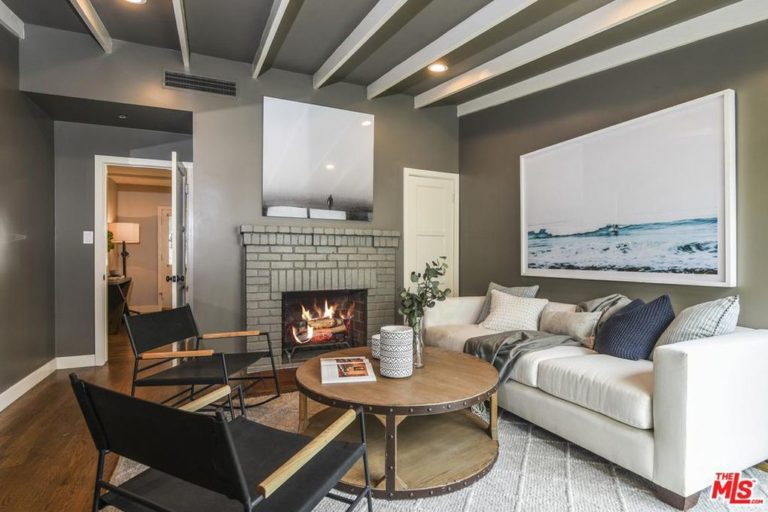 You Too Could Live in the Young Sheldon House — But it Ain't in Texas