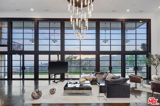 Jason Oppenheim's own house