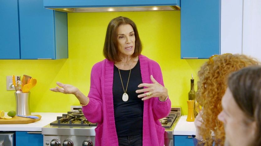 Designer Hilary Farr gives in to color.