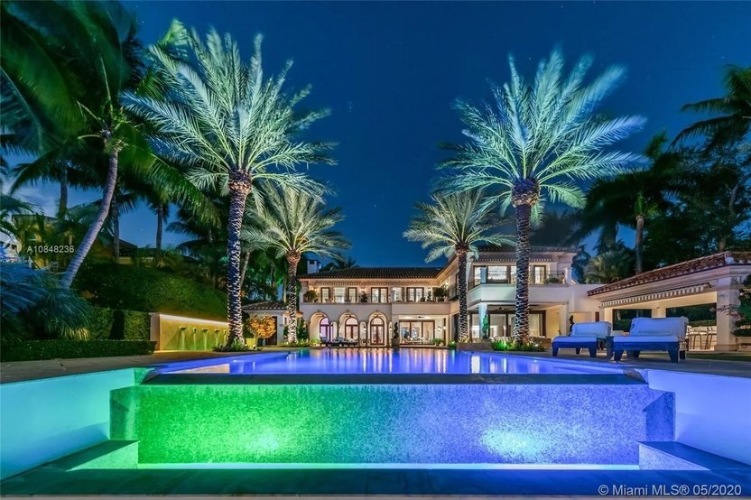 Ben Affleck and Jennifer Lopez  mansion
