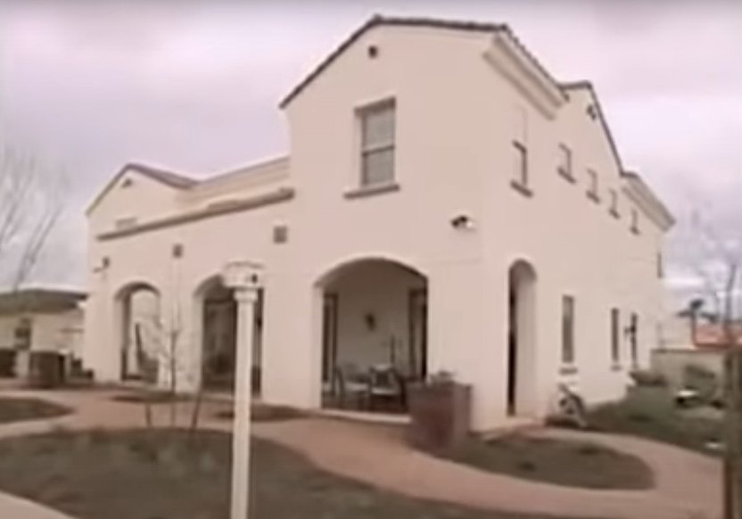 The Dark Side of Extreme Makeover: Home Edition