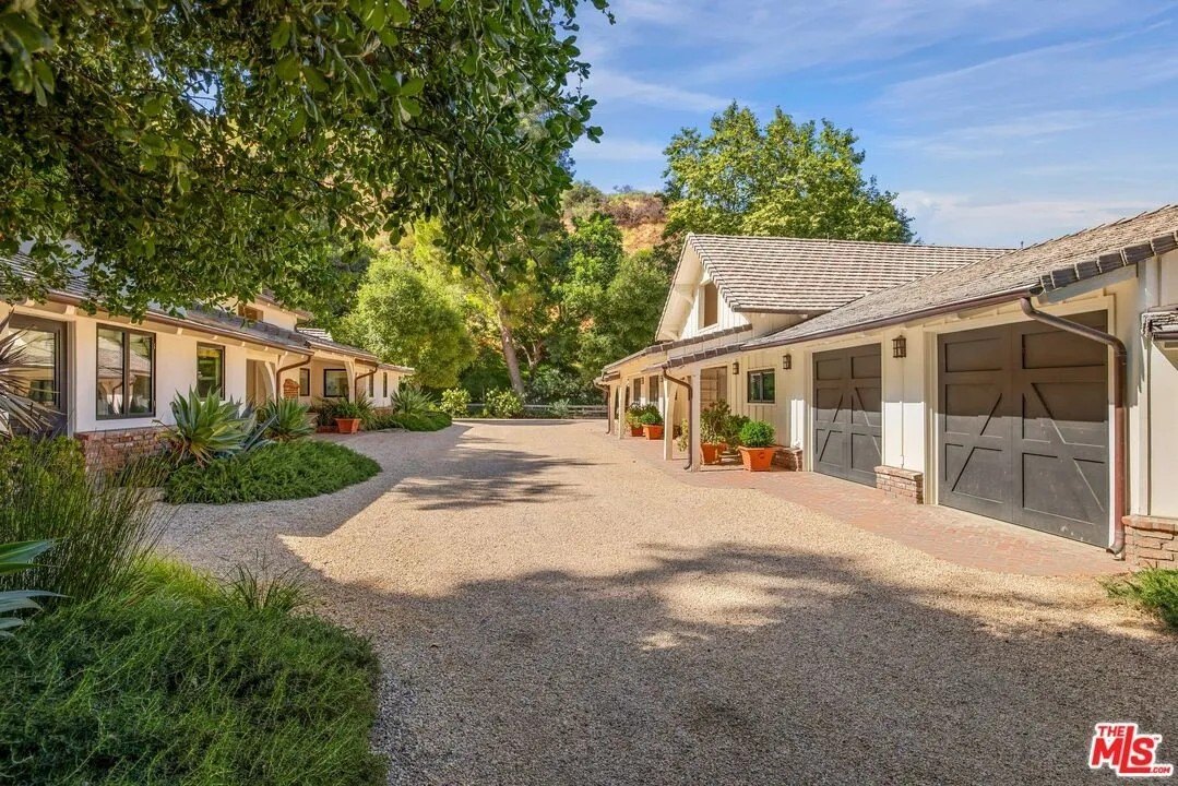 The ranch also includes two, two bedroom guest houses.