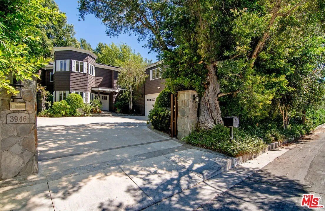 The property is discreetly walled and gated and surround by mature foliage, to keep everything nice and private.