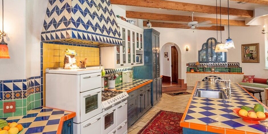 Annie Potts' Hot Hacienda Kitchen