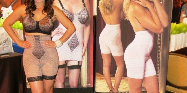 Lisa Emmy Gift Show with Hana Rago