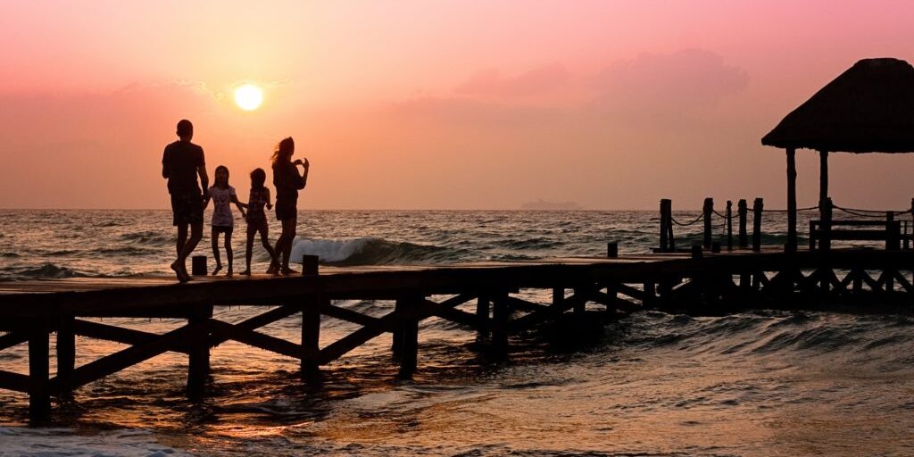 Family Projects to Save the Ocean